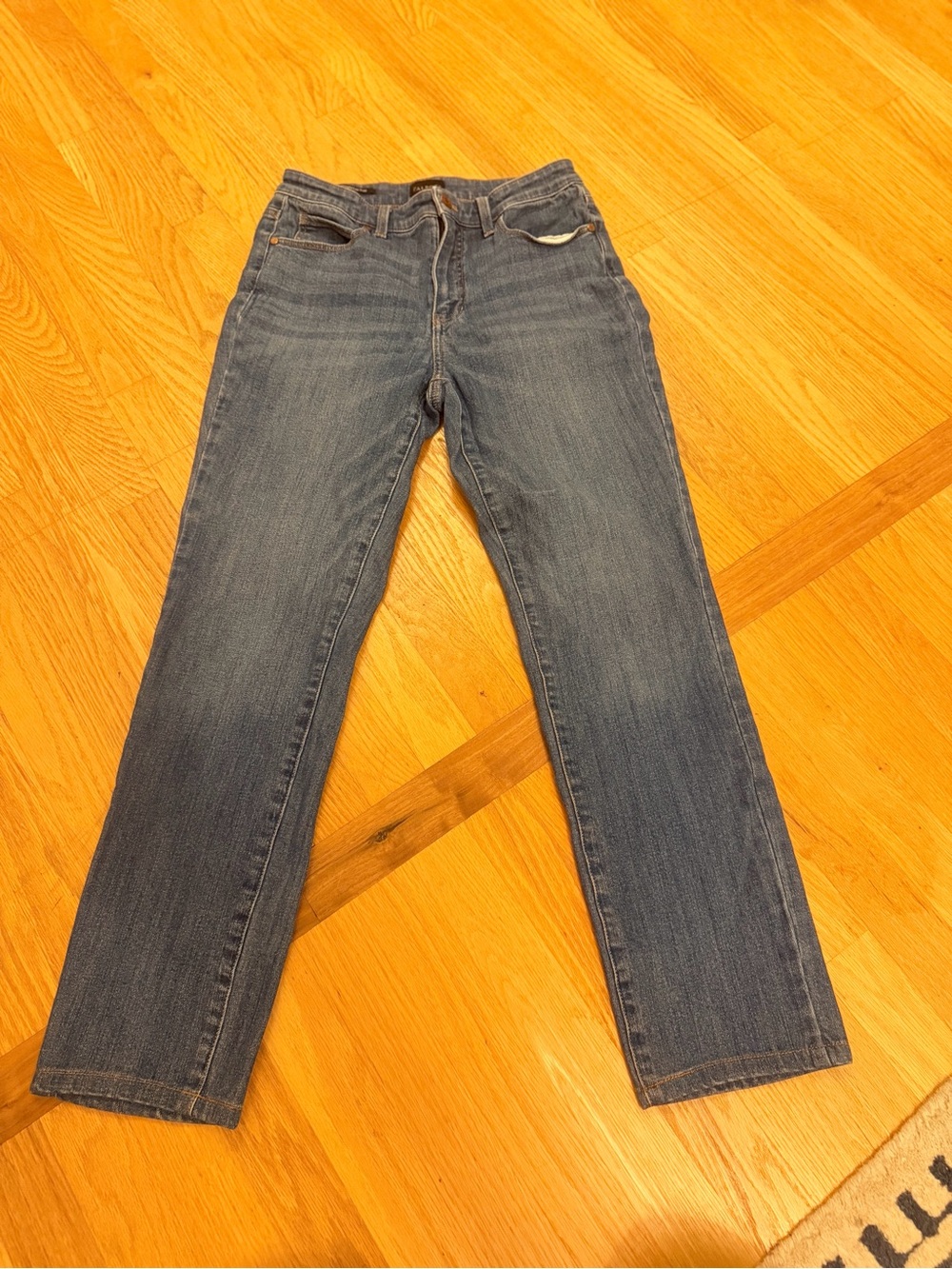 Ladies Size 4 "Talbots" Blue Straight Jeans GUC